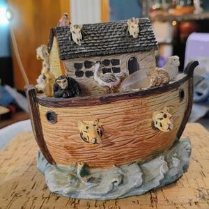 Noah's Ark Animal Figurine